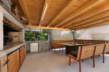 Polje Single-Room Apartment for 2 Guests