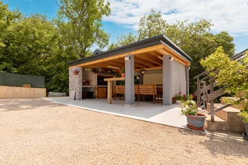 Polje Single-Room Apartment for 2 Guests