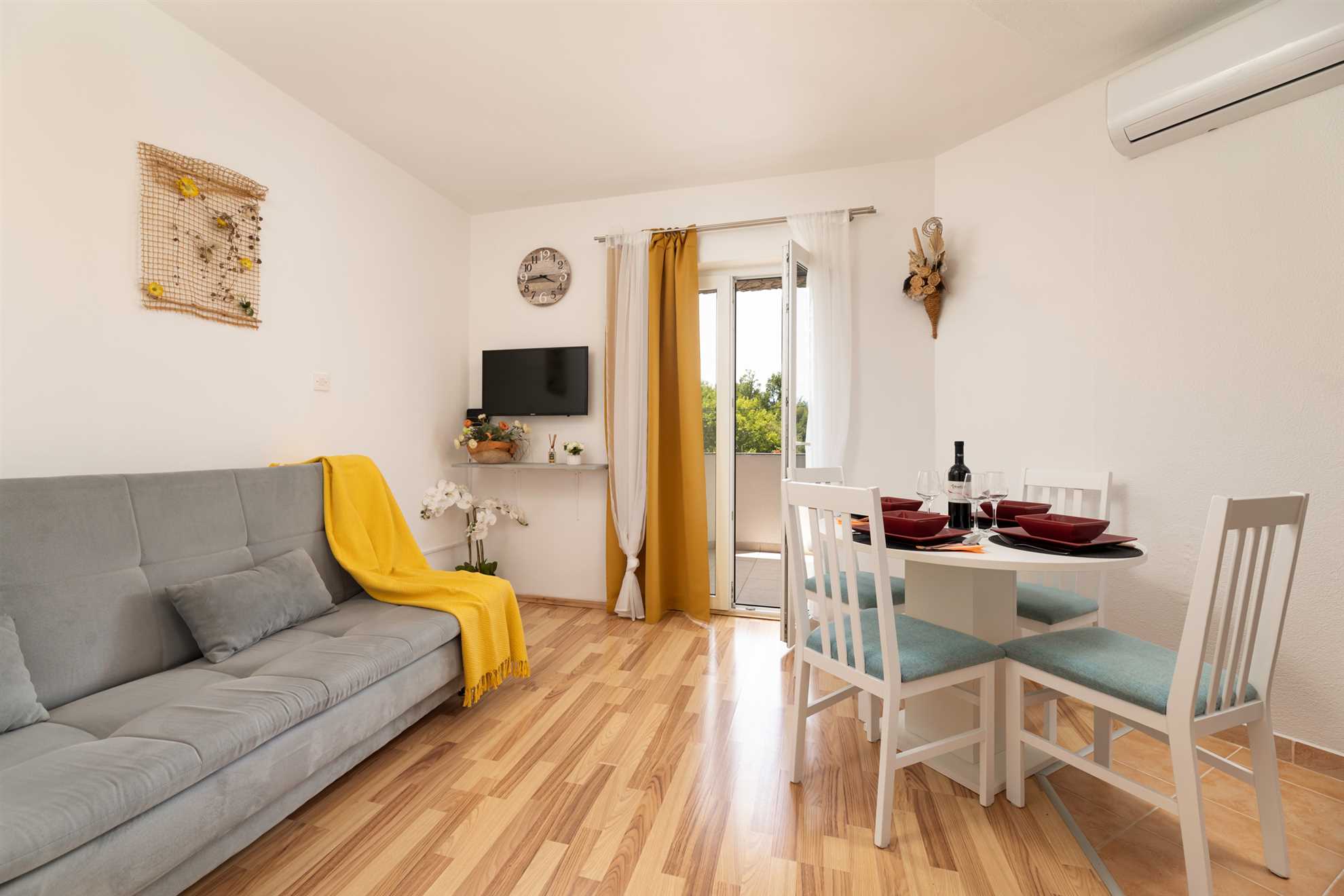Adela Smedji Cozy Studio for Two