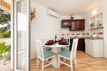 Apartment for 2 Guests in Polje, Croatia