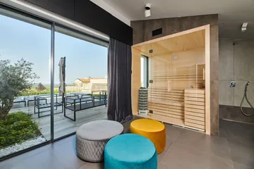 4-Bedroom Villa with Sea View in Markovac