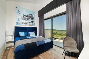 4-Bedroom Villa with Sea View in Markovac