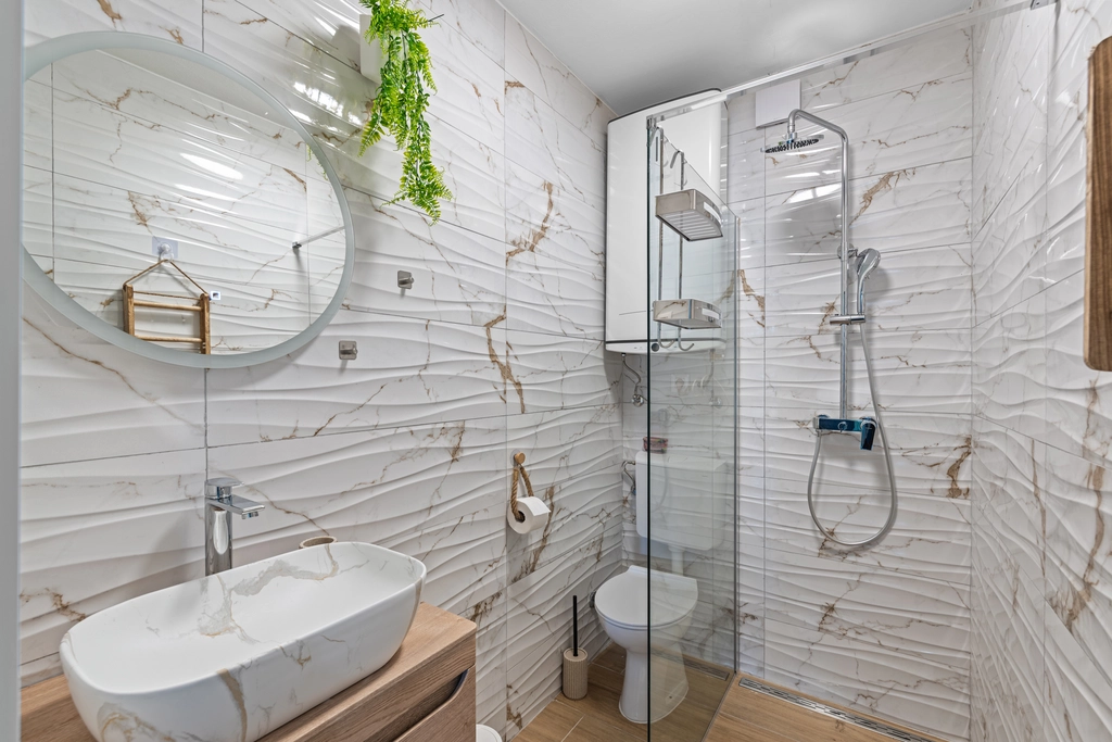 1-Bedroom Apartment in Poreč for Up to 3 Guests