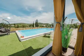 3-Bedroom Holiday House in Gaćelezi for 6