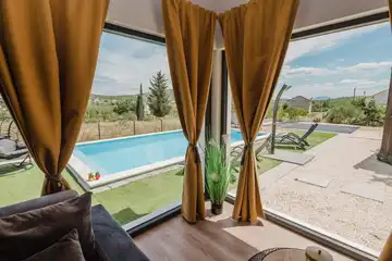 3-Bedroom Holiday House in Gaćelezi for 6
