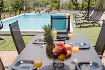 3-Bedroom Holiday House in Gaćelezi for 6