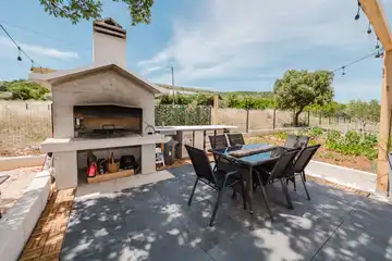 3-Bedroom Holiday House in Gaćelezi for 6