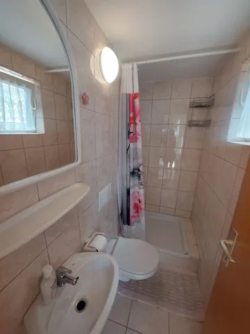 Primošten Studio Apartment for 2 with Parking