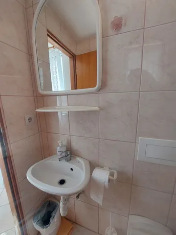 Primošten Studio Apartment for 2 with Parking