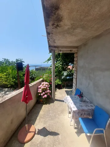 Primošten Studio Apartment for 2 with Parking