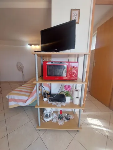 Primošten Studio Apartment for 2 with Parking