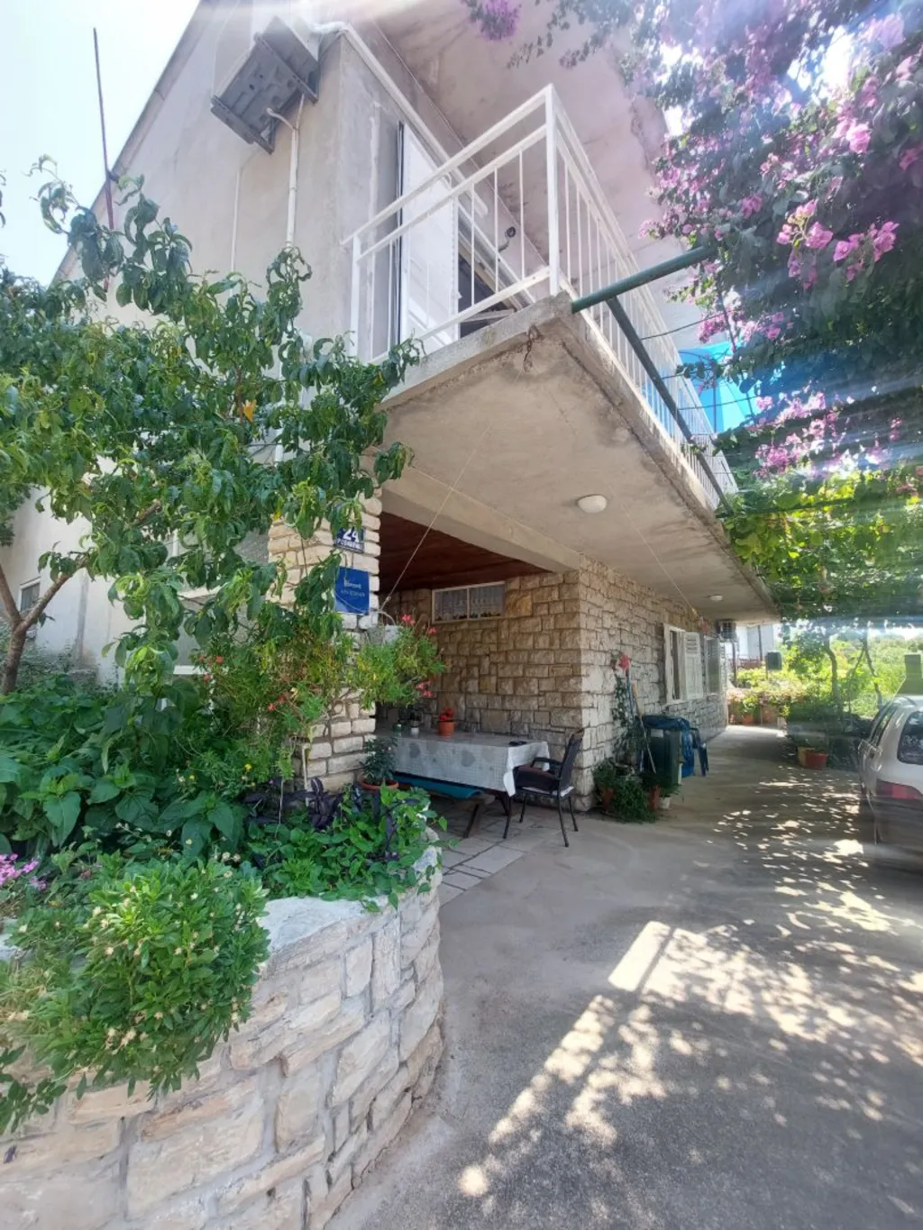 Primošten Studio Apartment for 2 with Parking
