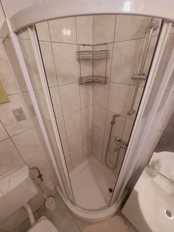 2-Bedroom Apartment in Primošten with Parking