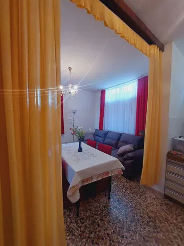 2-Bedroom Apartment in Primošten with Parking