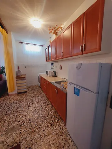 2-Bedroom Apartment in Primošten with Parking