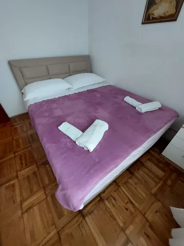 2-Bedroom Apartment in Primošten for 4 Guests