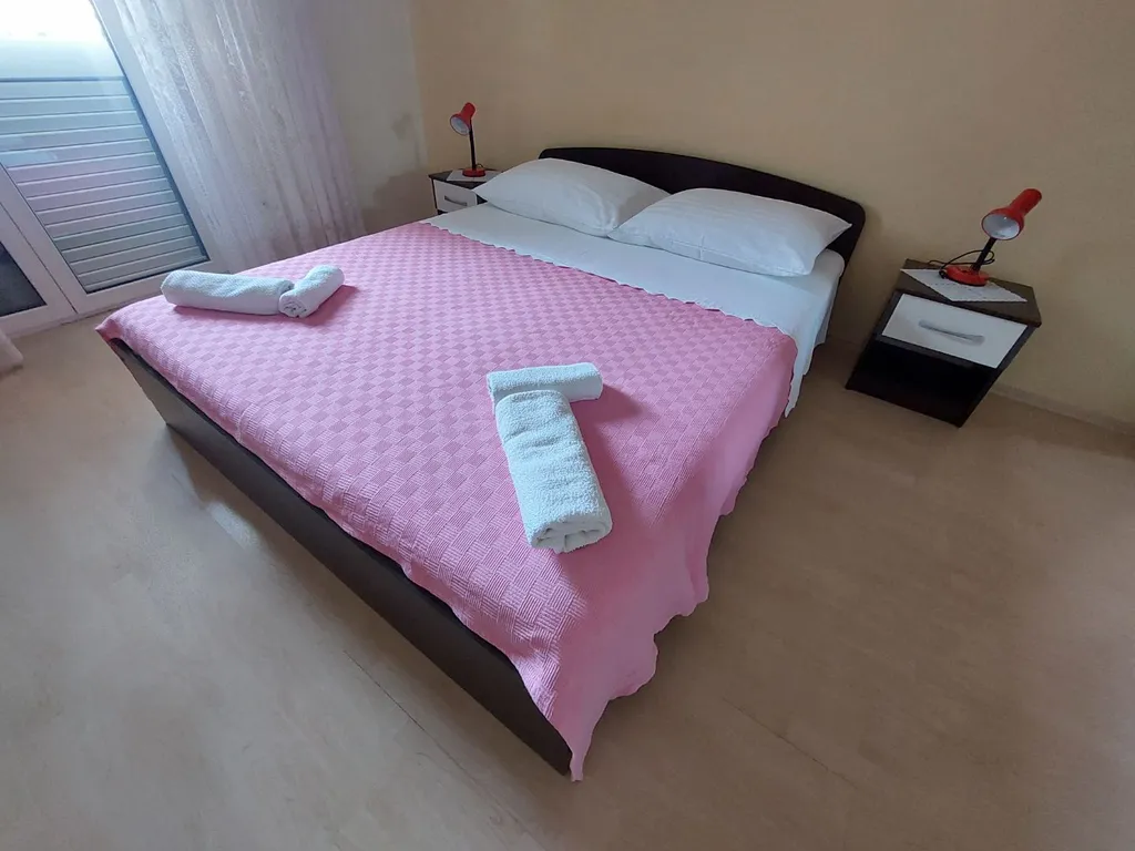 2-Bedroom Apartment in Primošten for 4 Guests