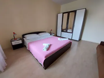 2-Bedroom Apartment in Primošten for 4 Guests