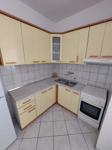 2-Bedroom Apartment in Primošten for 4 Guests