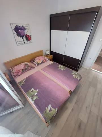 Srima Vodice 2-Bedroom Apartment for 4 Guests