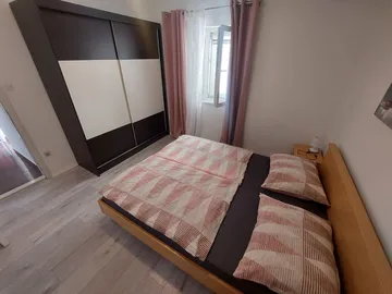 Srima Vodice 2-Bedroom Apartment for 4 Guests
