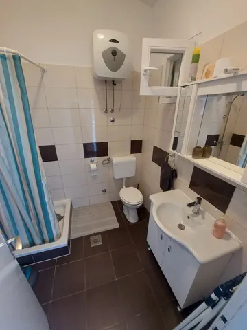 Srima Vodice 2-Bedroom Apartment for 4 Guests