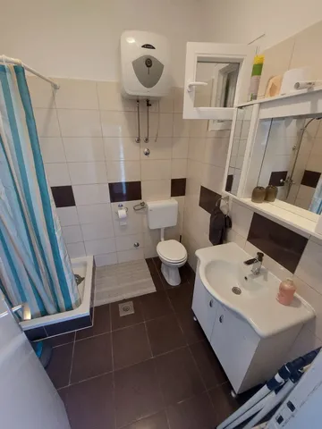 Srima Vodice 2-Bedroom Apartment for 4 Guests