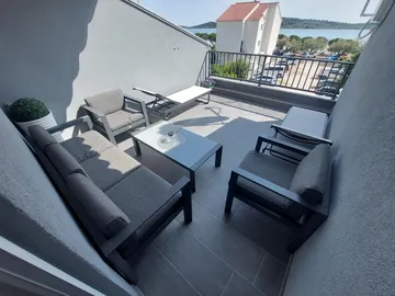 Srima Vodice 2-Bedroom Apartment for 4 Guests
