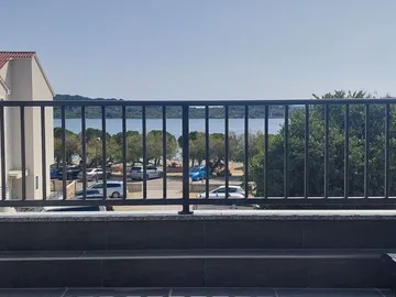 Srima Vodice 2-Bedroom Apartment for 4 Guests