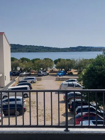 Srima Vodice 2-Bedroom Apartment for 4 Guests