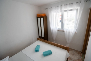 2-Bedroom Apartment in Vodice (Up to 6 Guests)