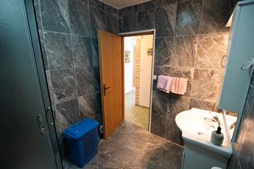 2-Bedroom Apartment in Vodice (Up to 6 Guests)