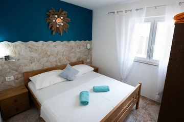 2-Bedroom Apartment in Vodice (Up to 6 Guests)