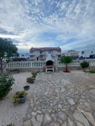 Vodice Two-Bedroom Apartment for 4 Guests with Parking