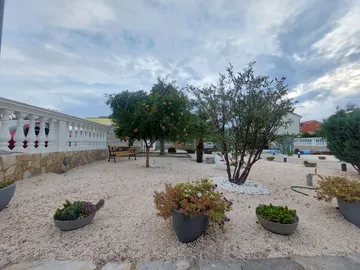 2-Bedroom Apartment in Vodice for 4 Guests