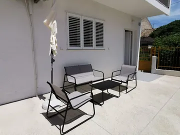 Two-Bedroom Apartment in Šibenik (Sleeps 4)