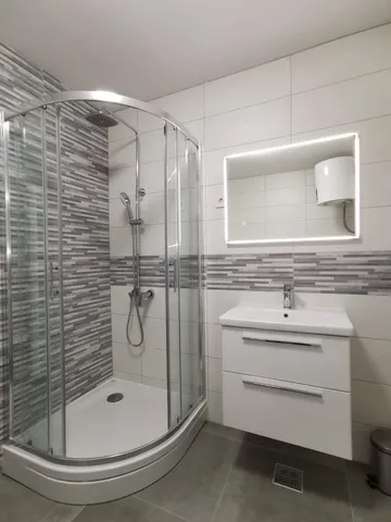 Two-Bedroom Apartment in Šibenik (Sleeps 4)