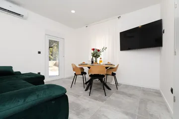 Mali Lošinj 1-Bedroom Apartment for Up to 4