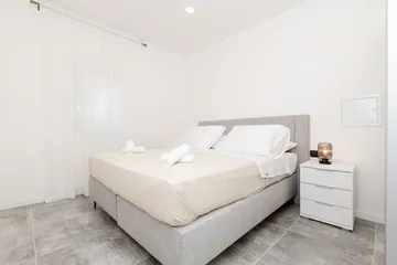 One-Bedroom Apartment in Mali Lošinj for 3-4 Guests