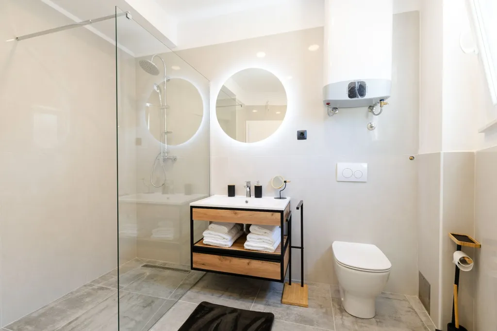 One-Bedroom Apartment in Mali Lošinj for 3-4 Guests