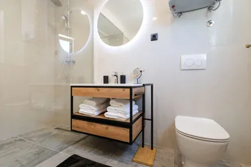 One-Bedroom Apartment in Mali Lošinj for 3-4 Guests