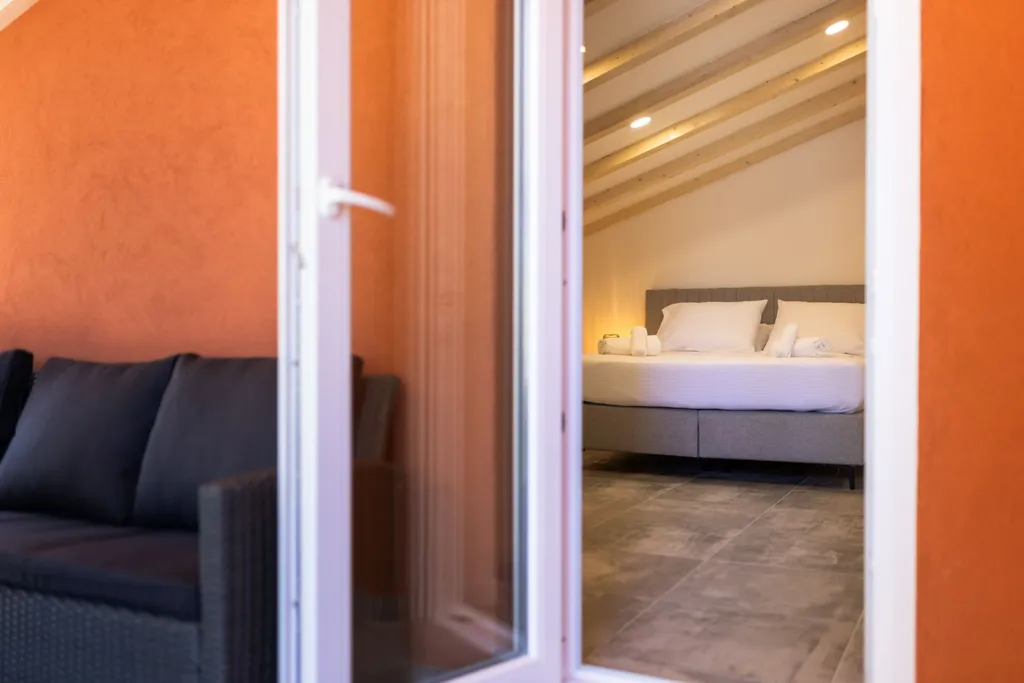 One-Bedroom Apartment in Mali Lošinj with Balcony