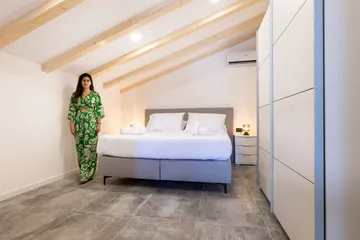 One-Bedroom Apartment in Mali Lošinj with Balcony