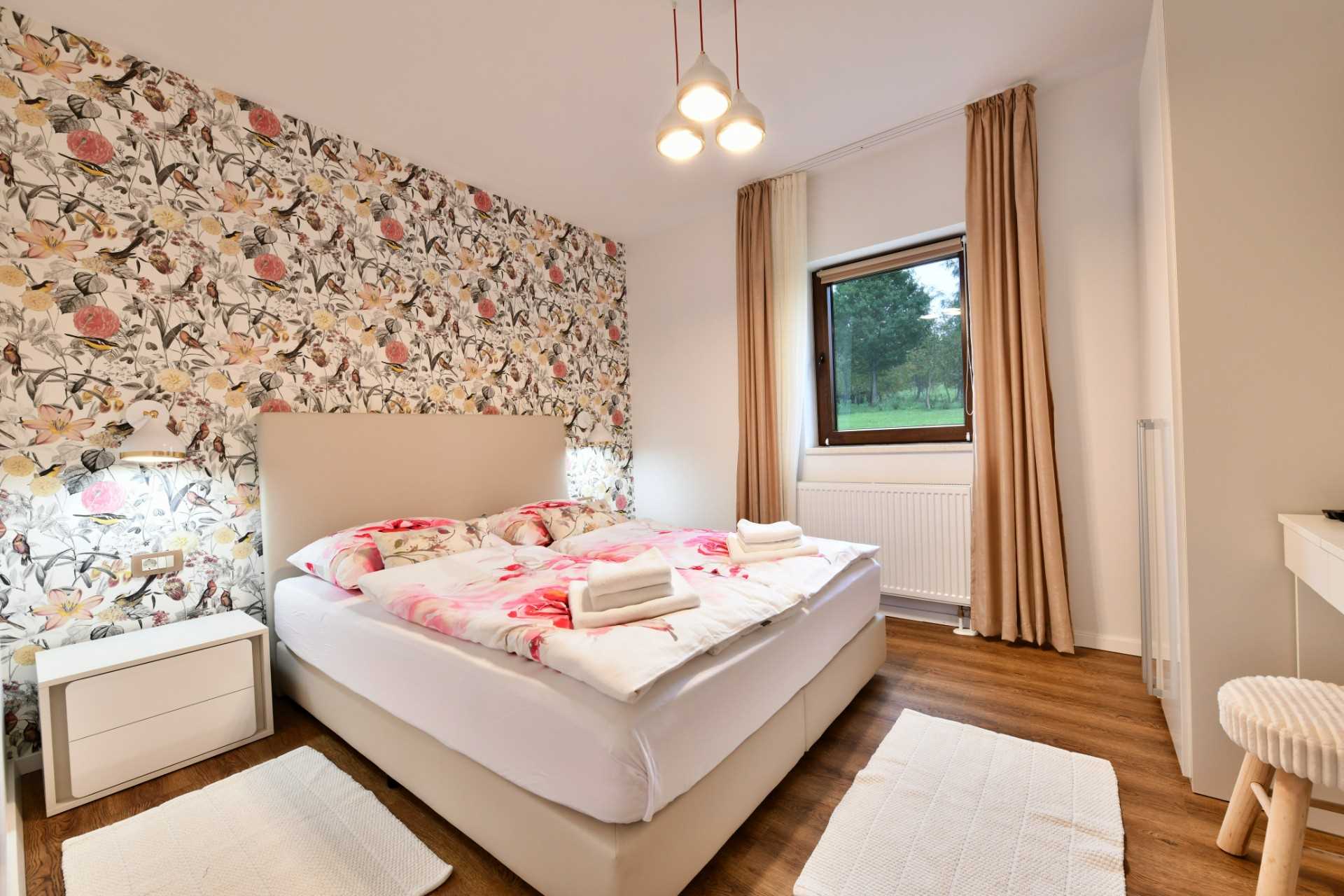 Peaceful Garden Apartment with Terrace and Barbecue