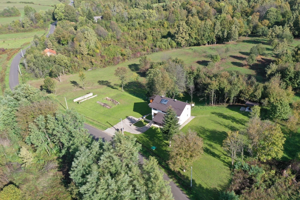 Villa with Private Hot Tub in Rakovica (Up to 13)