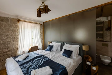 4-Bedroom Villa in Žudetići (Up to 8 Guests)