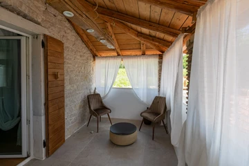 4-Bedroom Villa in Žudetići (Up to 8 Guests)