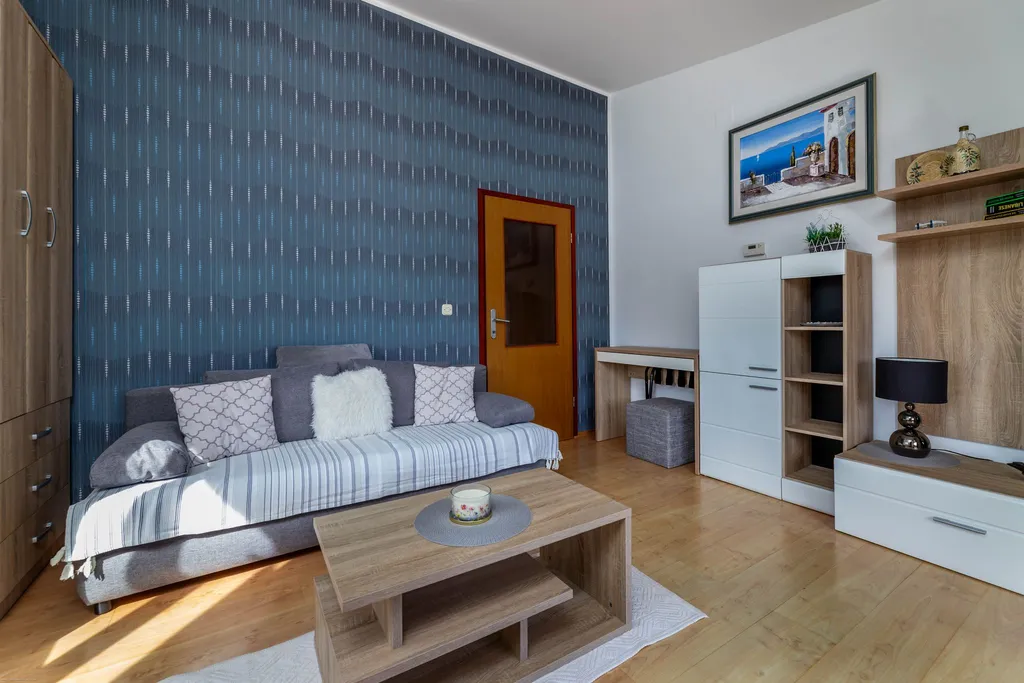 Sea-View Apartment with 1 Bedroom in Baška