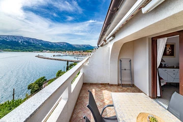 One-Bedroom Apartment with Sea View in Baška