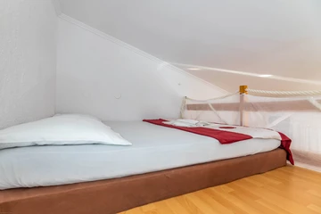 1-Bedroom Apartment with Parking in Baška